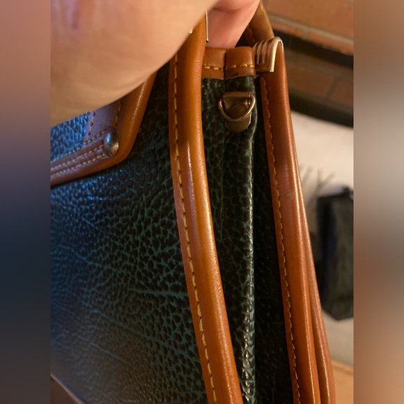 🔥Dooney & Bourke Pebble Collection Emerald Green Leather-Messenger Business Bag - Picture 13 of 13